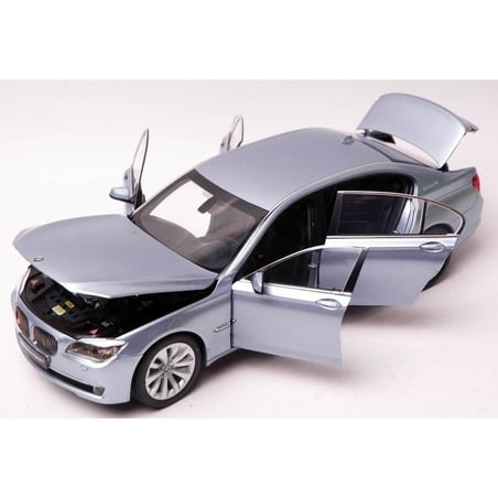 Kyosho 1/18 BMW ActiveHybrid 7 series