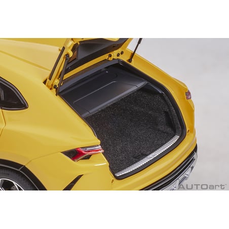 Autoart 1/18 Lamborghini Urus