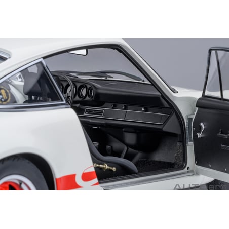 Autoart 1/18 Porsche 911 Carrera 2.7 RS “THE CIRCUIT WOLF”
