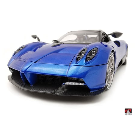 1/18 Pagani Huayra Roadster 2018