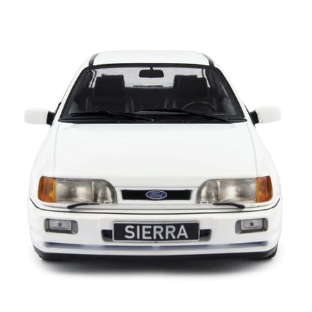 MCG 1/18 Ford Sierra Sapphire Cosworth 1988