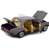 1:18 Mercedes Benz 200 1982