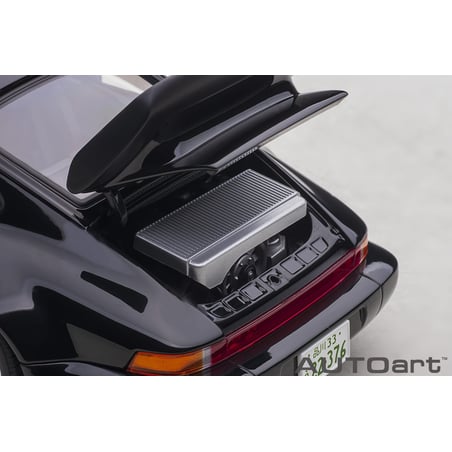 Autoart 1/18 Porsche 911 (930) Turbo Wangan Midnight “Blackbird”