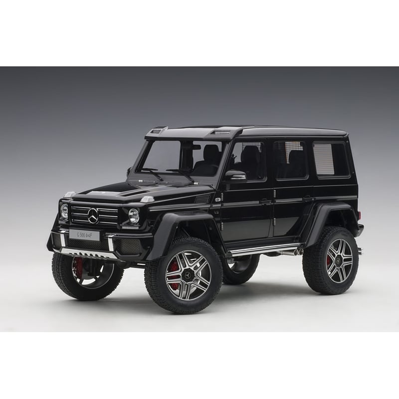 AUTOart 1/18 Mercedes Benz G500 4×4²