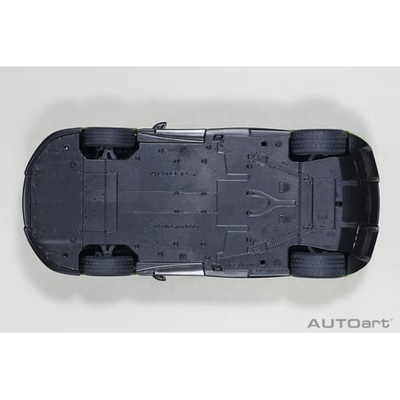 Autoart 1/18 McLaren 675 LT