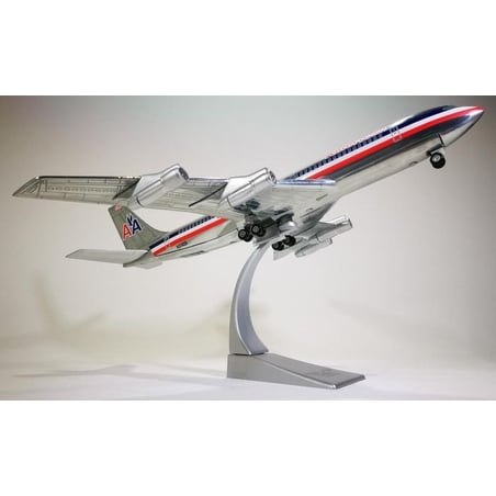 Corgi 1:144 Boeing 707-323C American Airlines 1979