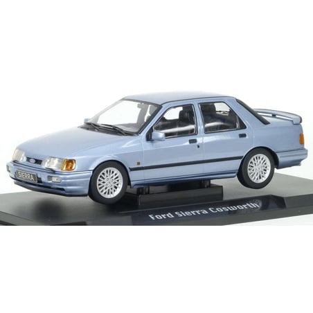 MCG 1/18 Ford Sierra Sapphire Cosworth 1988