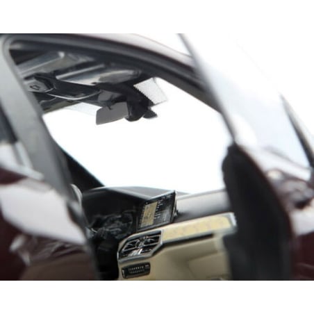 Kyosho 1/18 BMW X7 (G07) 2019