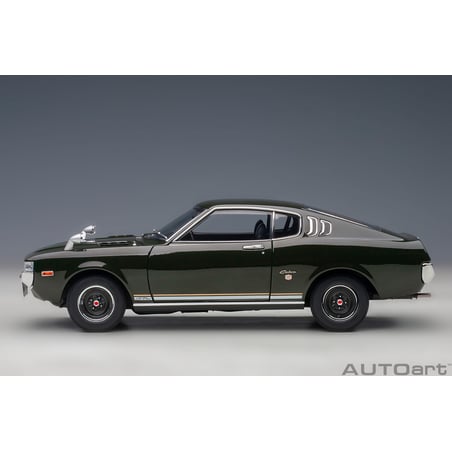 Autoart 1/18 Toyota Celica Liftback 2000GT (RA25) 1973
