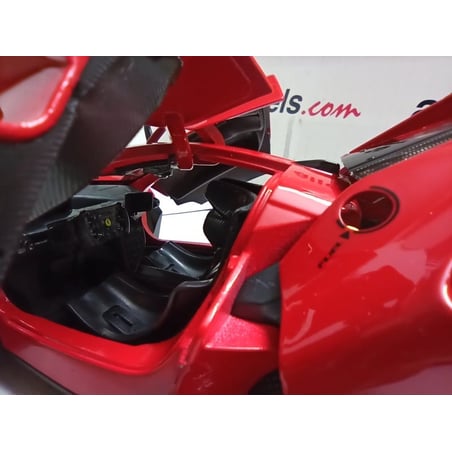1/18 Ferrari FXX-K EVO Hybrid 6.3 V12 2018