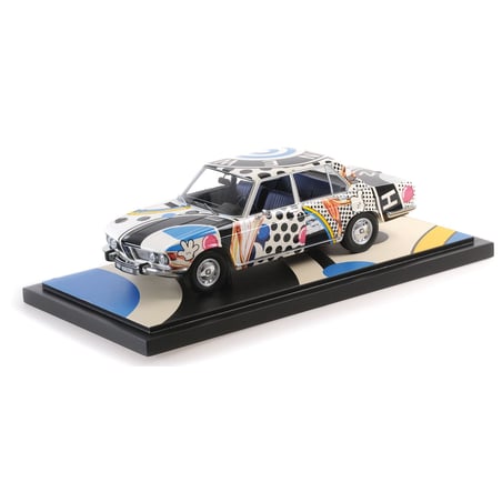Minichamps 1/18 BMW 2500 (E3) 1969 Pink Panther New Horizon