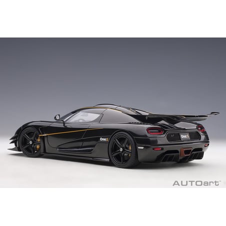 Autoart 1/18 Koenigsegg One:1