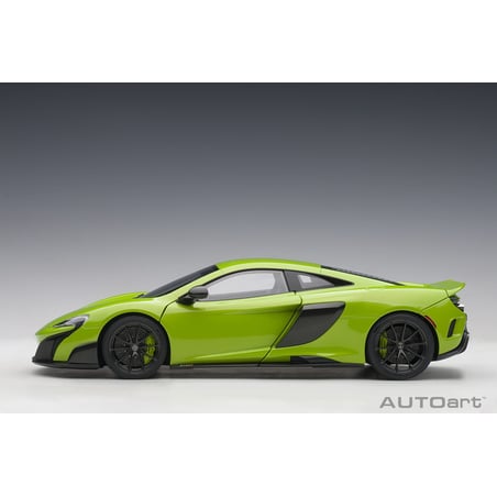 Autoart 1/18 McLaren 675 LT