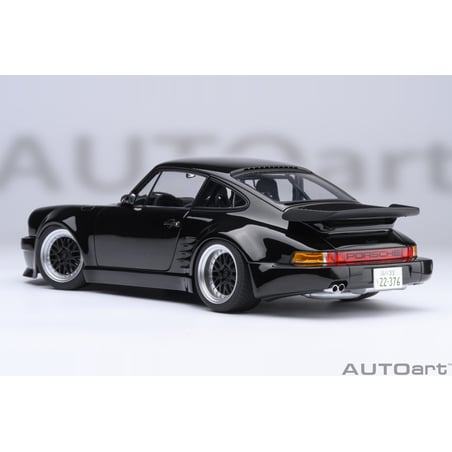 Autoart 1/18 Porsche 911 (930) Turbo Wangan Midnight “Blackbird”