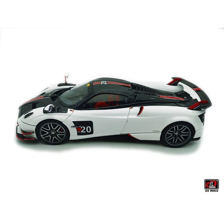 LCD Models 1/18 Pagani Huayra BC Roadster