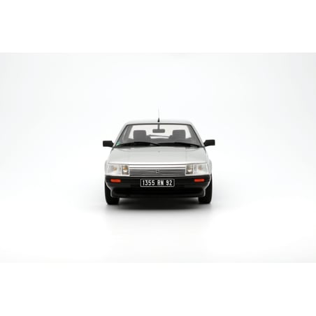 Otto Mobile 1/18 Renault 25 Phase 1 V6 Injection 1985