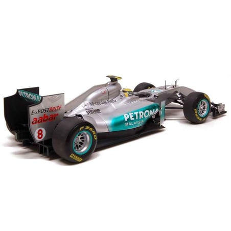 Minichamps 1/18 Mercedes GP F1 Team Petronas  No.8 Showcar 2011 N. Rosberg