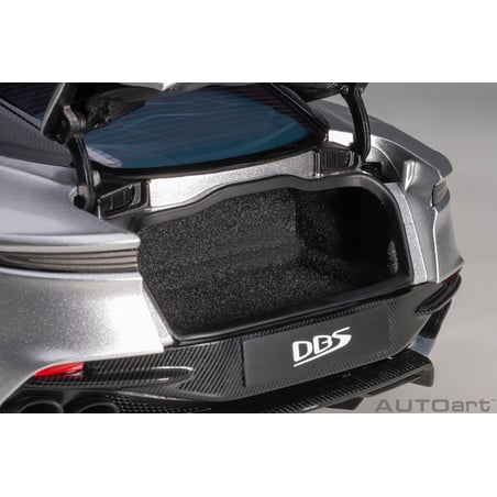 Autoart 1/18 Aston Martin DBS Superleggera