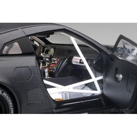 1:18 NISSAN GT-R Nismo GT3