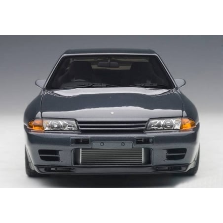 Autoart 1/18 Nissan Skyline GT-R (R32) Wangan Midnight Reina