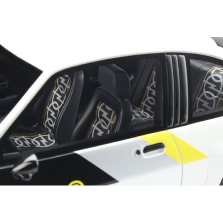 Otto Mobile 1/18 Opel Manta B 400 1982