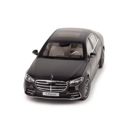 1/18 Mercedes Benz S Klasse AMG Line V223