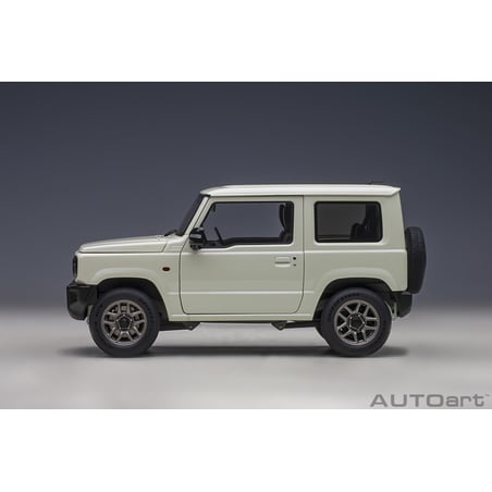 Autoart 1/18 Suzuki Jimny (JB64)