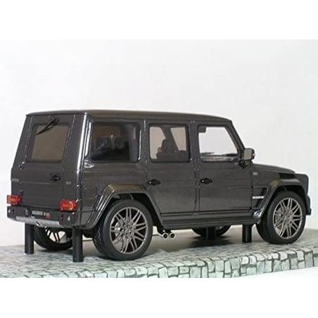 Minichamps 1/18 Brabus Mercedes Benz G V12 800 Widestar
