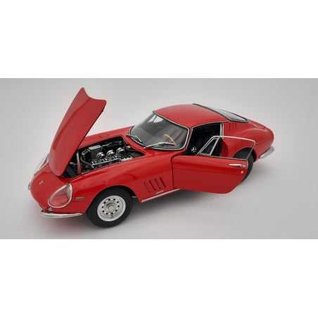 CMC 1/18 Ferrari 275 GTB/C 1966