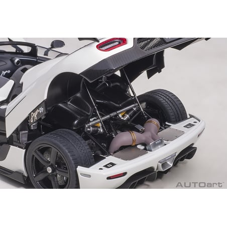 1/18 Koenigsegg Agera RS