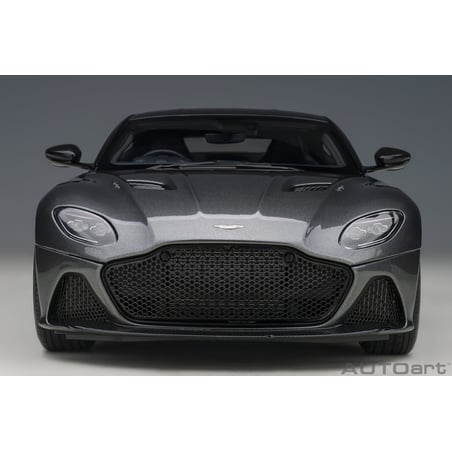 Autoart 1/18 Aston Martin DBS Superleggera