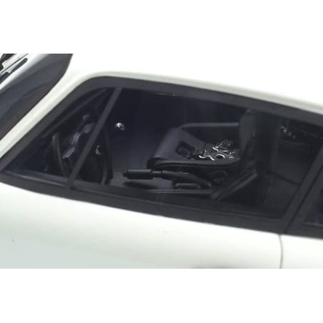GT Spirit 1/18 Porsche 911 (911) SC RS 1984