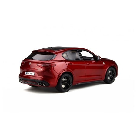 1:18 Alfa Romeo Stelvio Quadrifoglio 2017 (Otto Mobile)