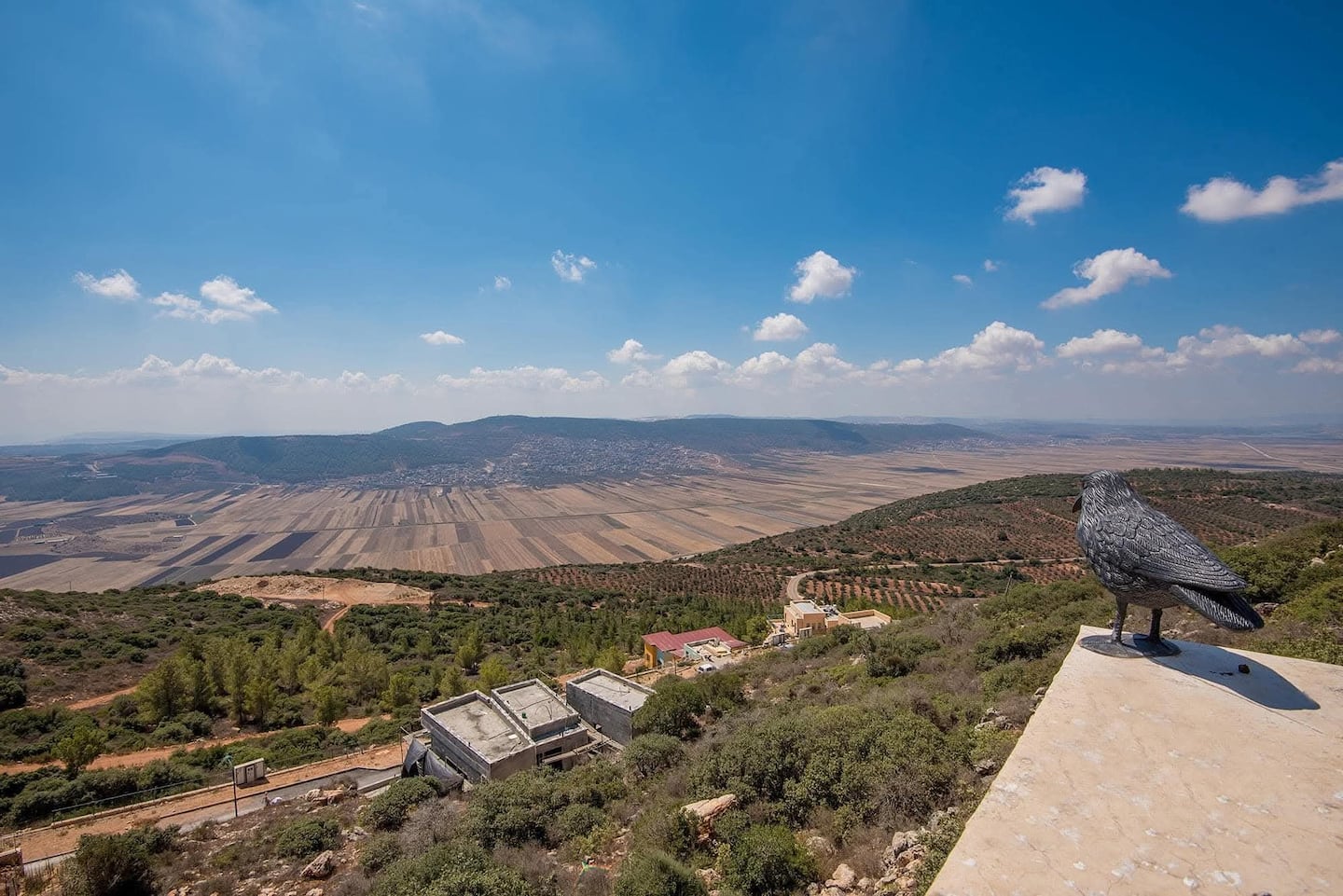 סוויטה זוגית במקום שקט מול הנוף - 6