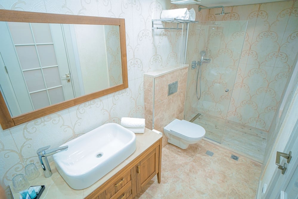 Superior Double Suite - 9