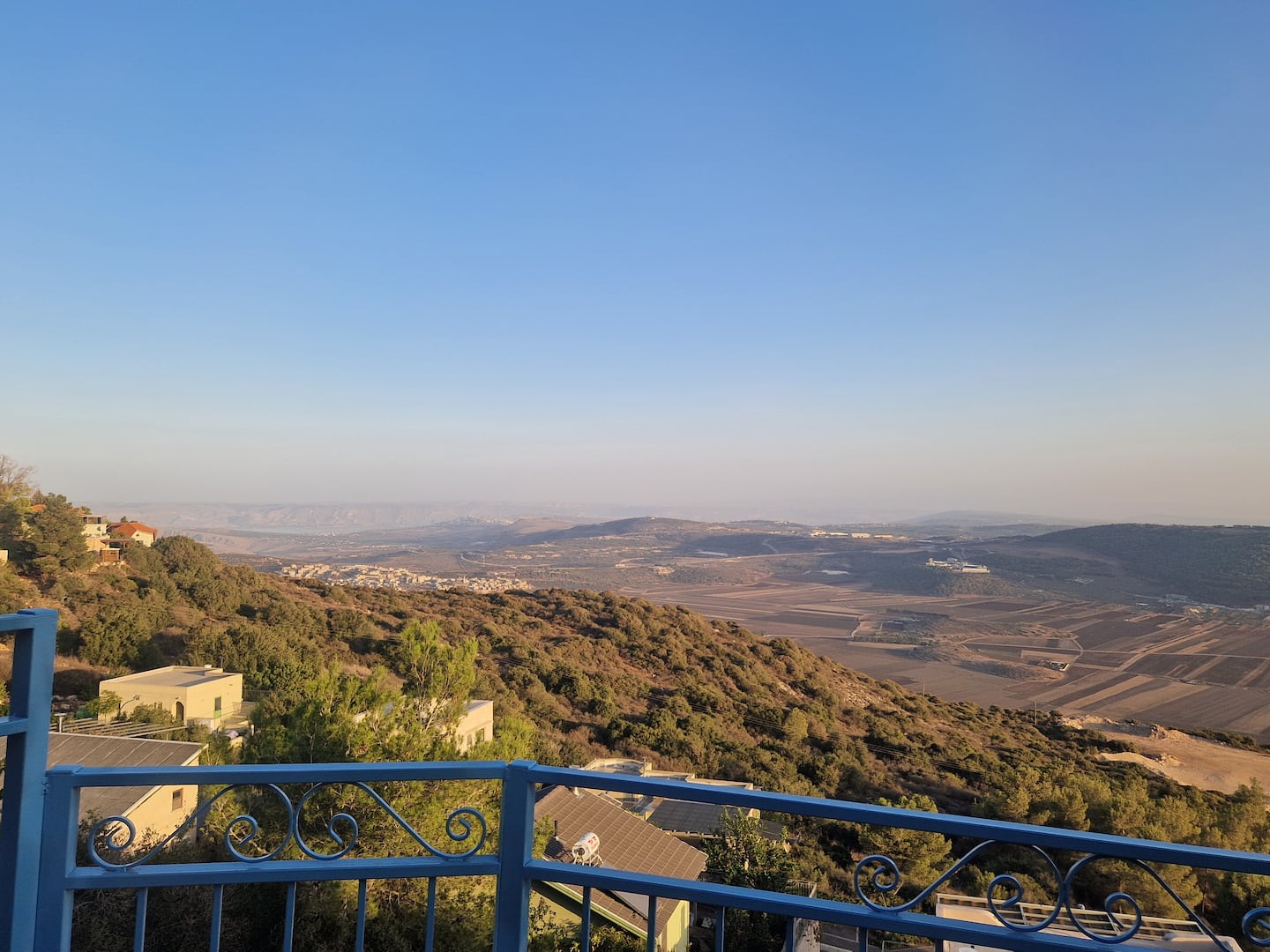 סוויטה משפחתית מול הנוף - 3