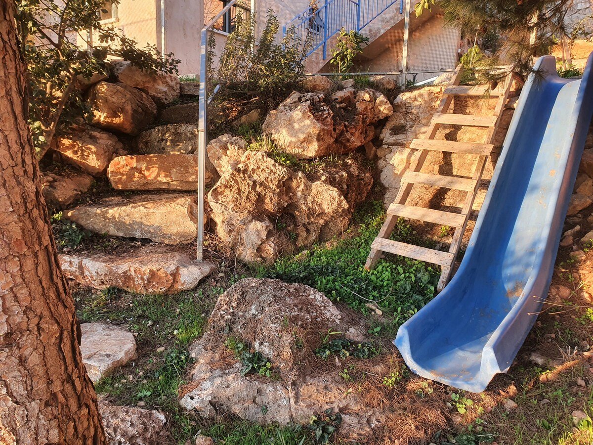 הסוויטה המכושפת של הביבונים - 28