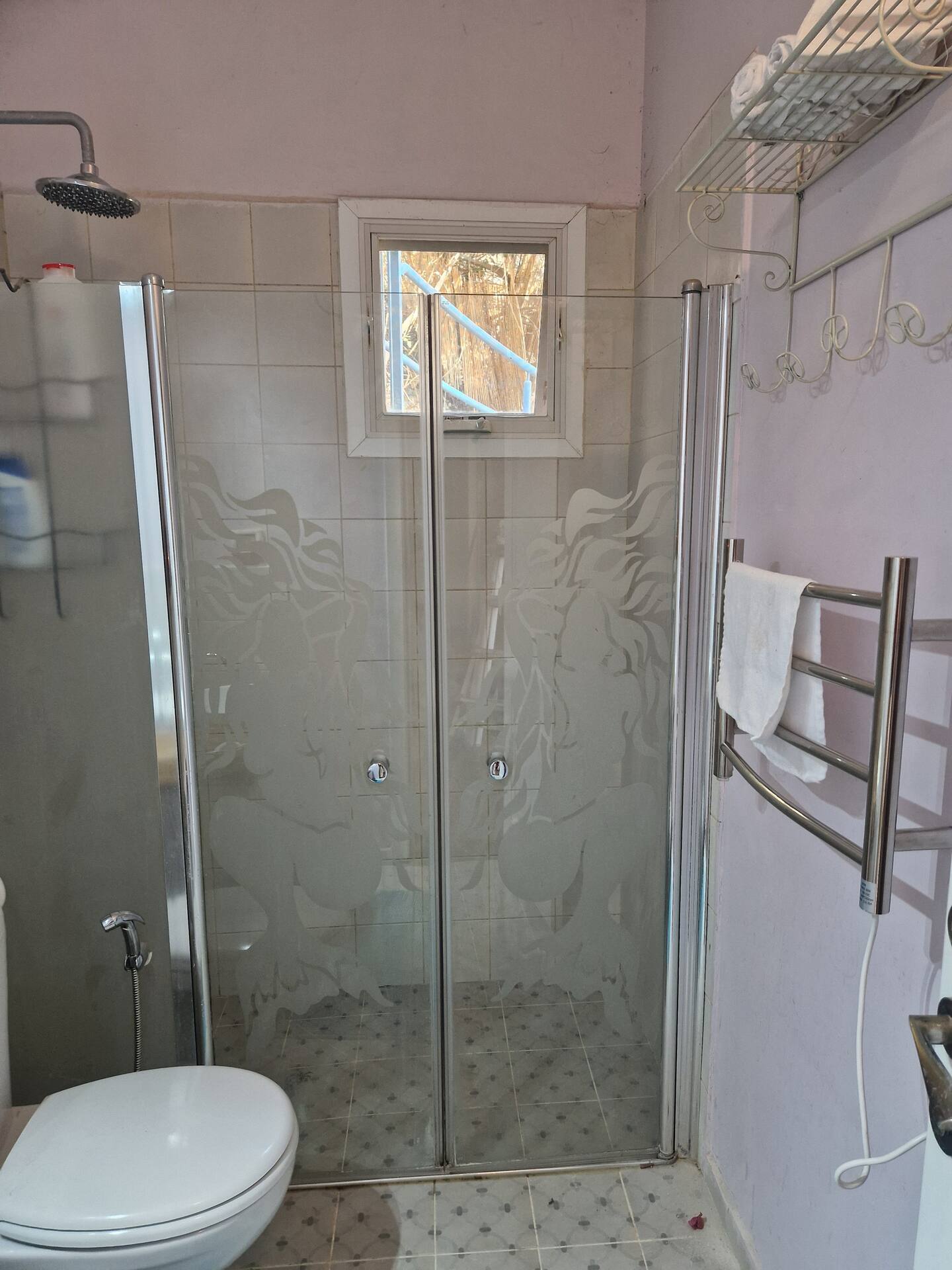 סוויטה זוגית במקום שקט מול הנוף - 17