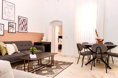 Suite familiale avec cour privée et jacuzzi - 9