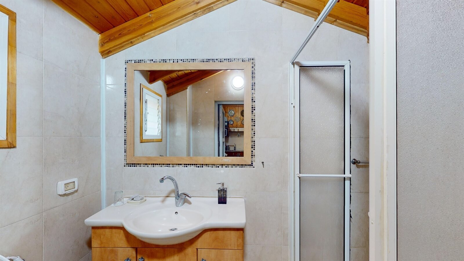 בית הזורע - בקתות עץ עם בריכה - 35