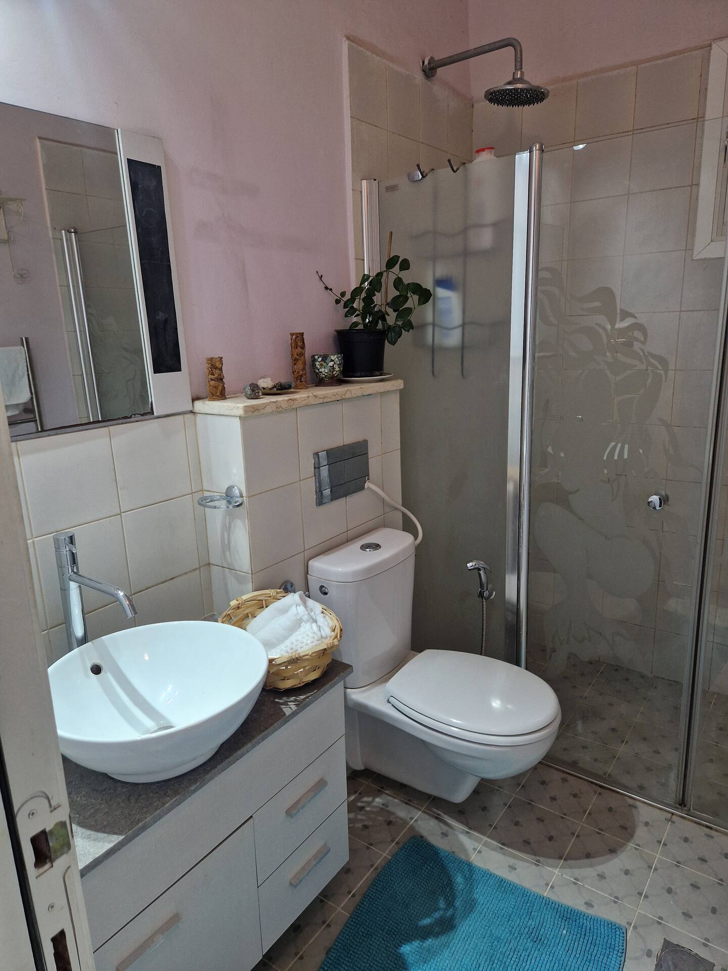 סוויטה זוגית במקום שקט מול הנוף - 18