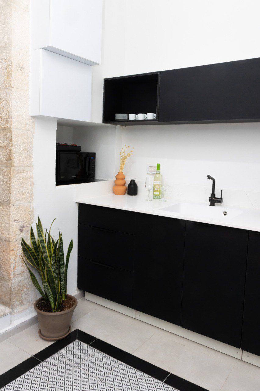 צימר משפחתי עם גינה וג'קוזי in ירושלים, ירושלים, ישראל