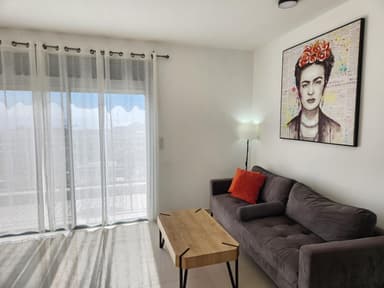 Appartement deux pièces avec vue sur la ville - 10