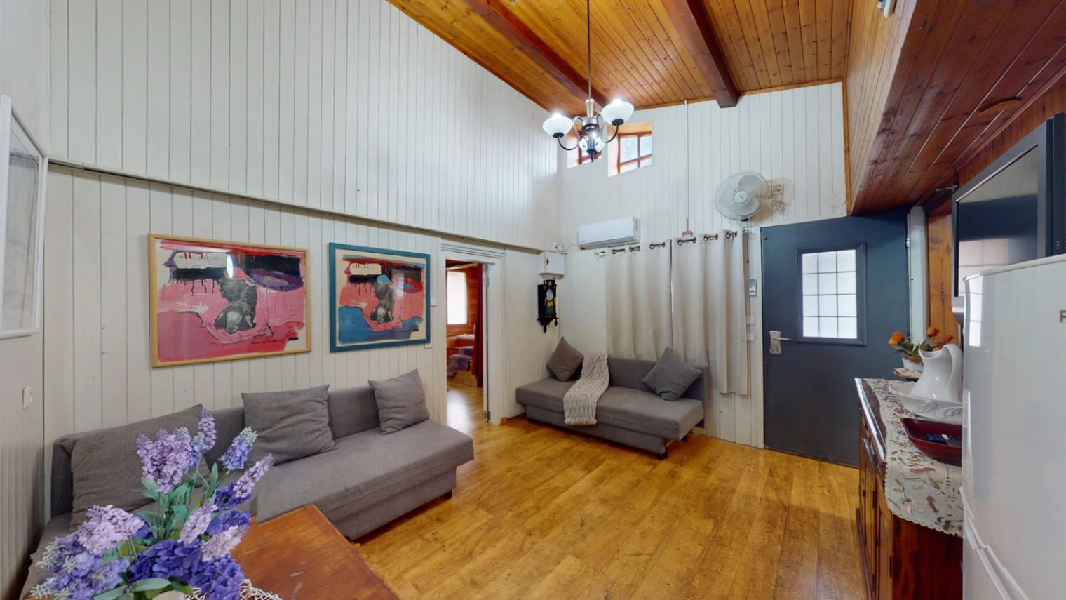 Yotam Family Cabin - Beit HaZora in Menahemya, Kinneret, Israel