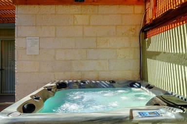 Suite Oasis Deux Chambres avec Jardin et Jacuzzi Privé - 6