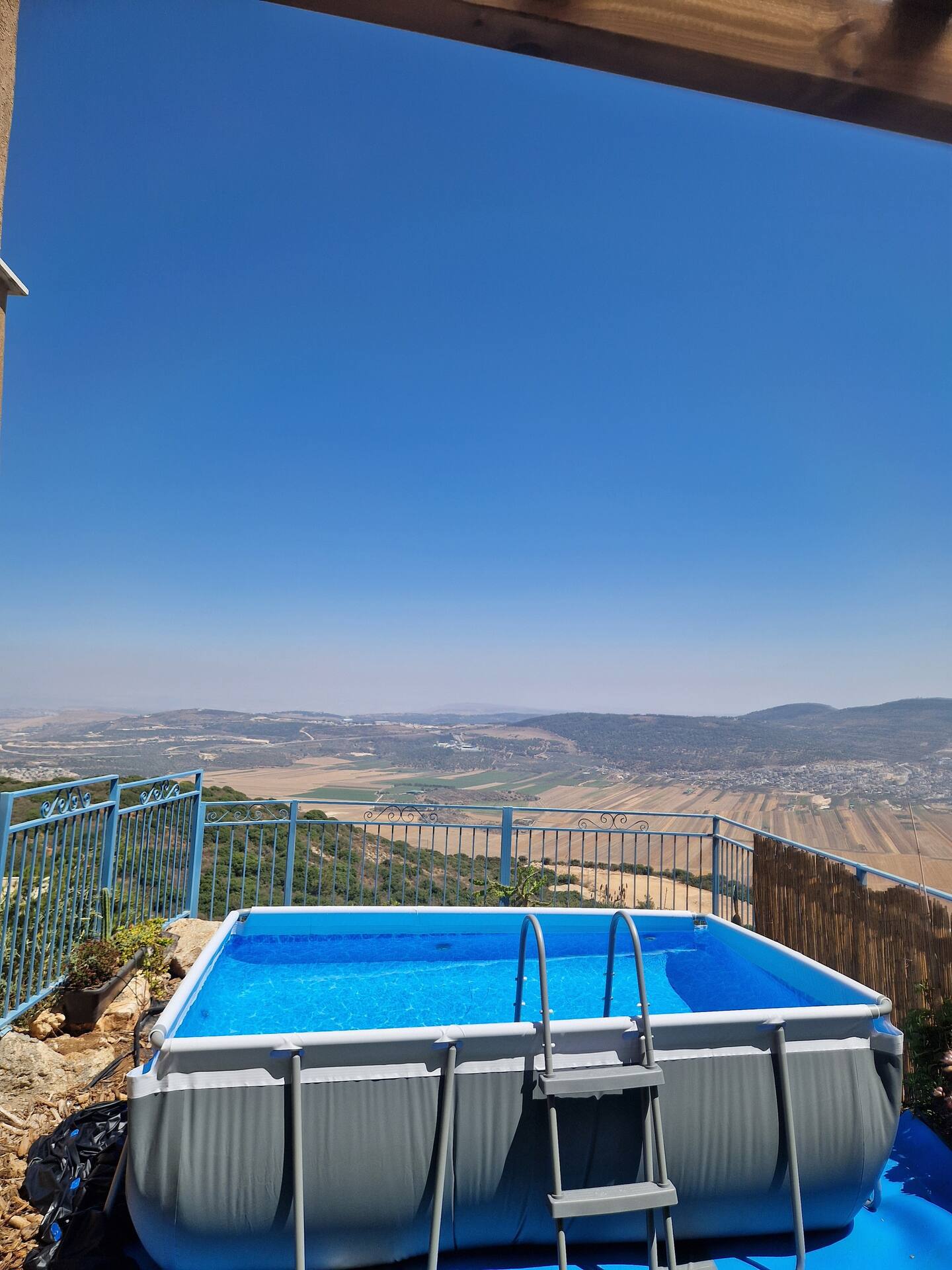 סוויטה משפחתית מול הנוף - 32