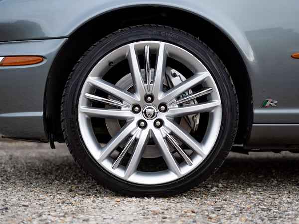 Jaguar XJ Super V8 - 2003