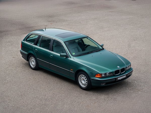BMW E39 523i Touring Automatic - 1997