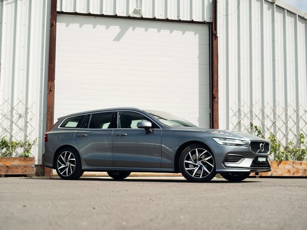 Volvo V60 T5 Momentum - 2018