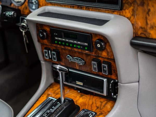 Daimler Double Six Series III - 1986